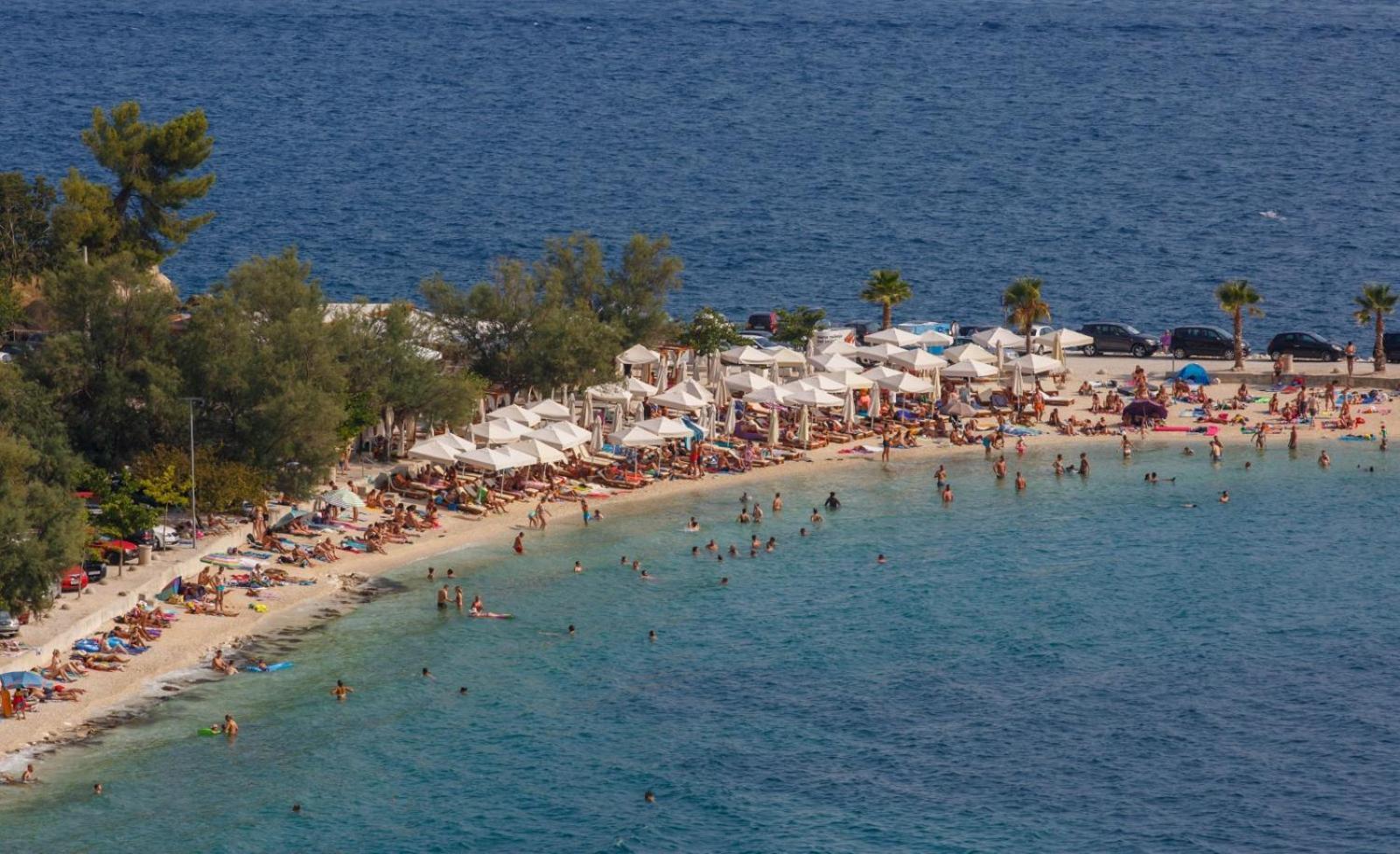 Marjan Hill 3-Br Apt,5 Guests Private Garden Near Beach Split Exterior foto